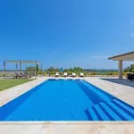 Ferienhaus Mit Privatpool Fuer 8 Personen Ca 270 Qm In Muro, Mallorca Nordkueste Von Mallorca