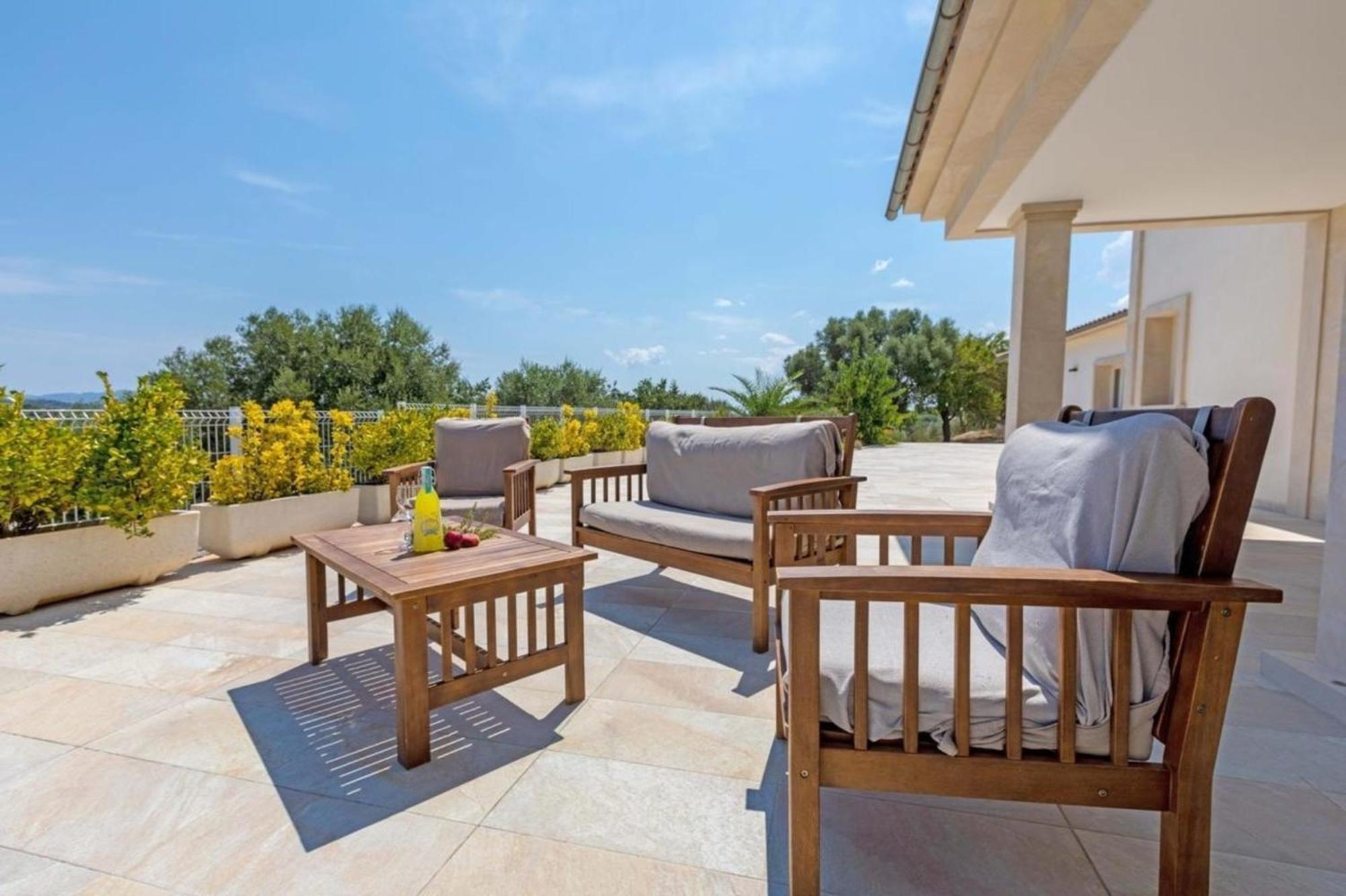 Ferienhaus Mit Privatpool Fuer 8 Personen Ca 270 Qm In Muro, Mallorca Nordkueste Von Mallorca *