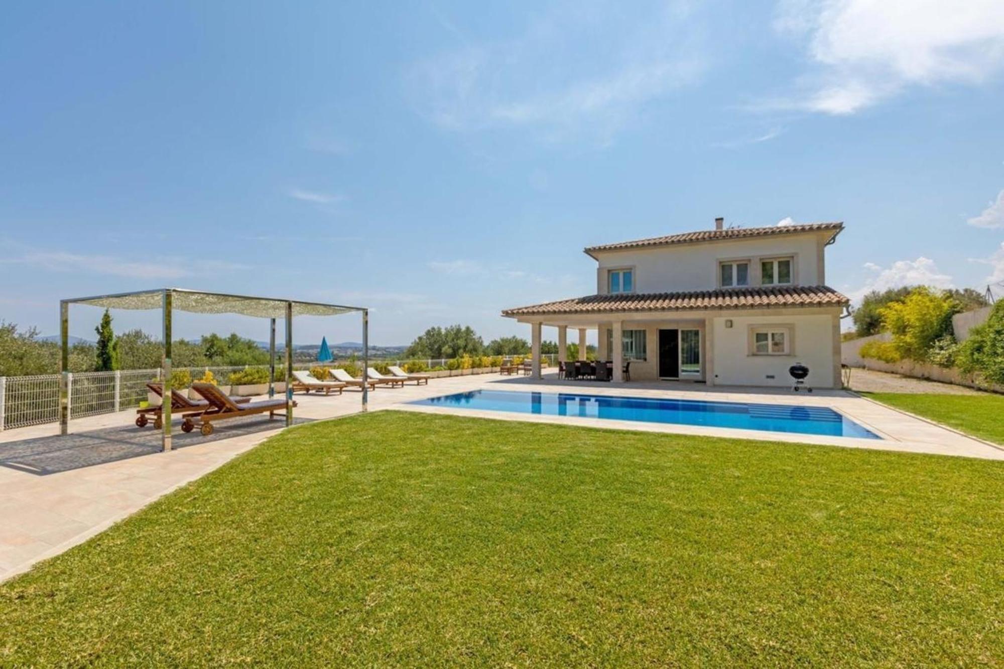 Mit Privatpool Fuer 8 Personen Ca 270 Qm In Muro, Mallorca Nordkueste Von Mallorca Ferienhaus Muro