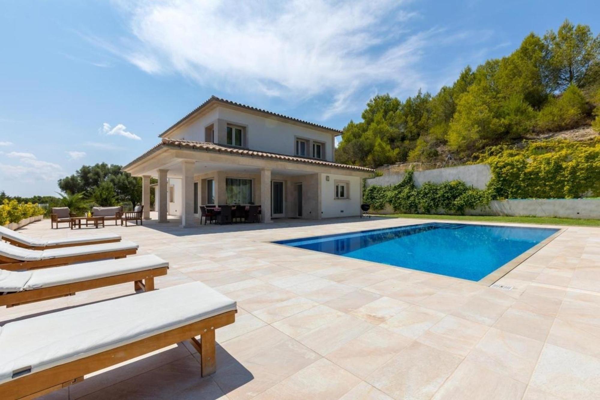 Mit Privatpool Fuer 8 Personen Ca 270 Qm In Muro, Mallorca Nordkueste Von Mallorca * Muro