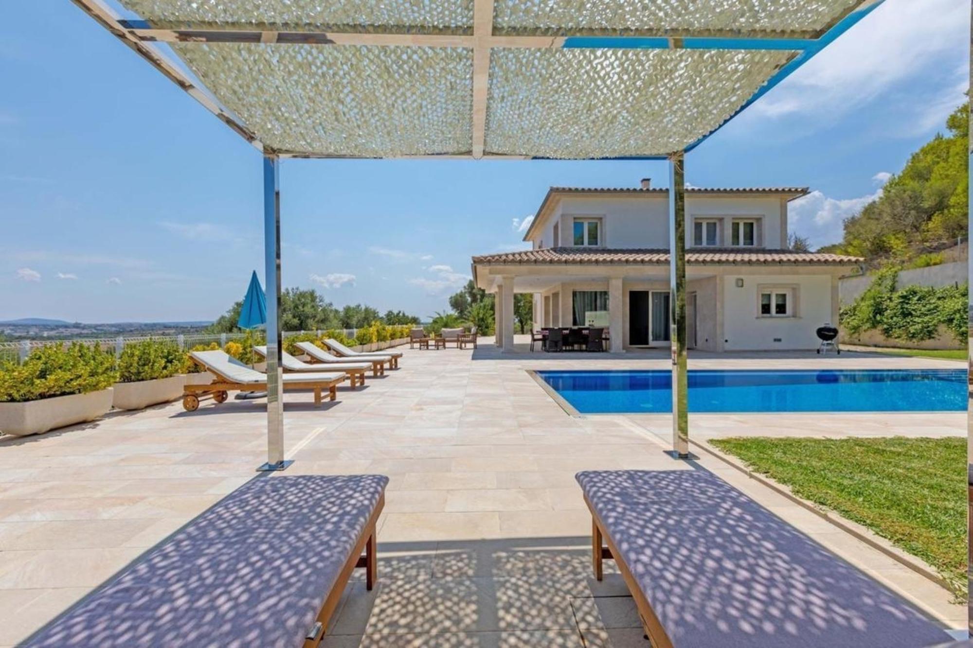 Mit Privatpool Fuer 8 Personen Ca 270 Qm In Muro, Mallorca Nordkueste Von Mallorca Ferienhaus